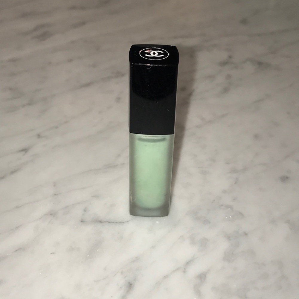 EUC Chanel sea foam green eyeshadow